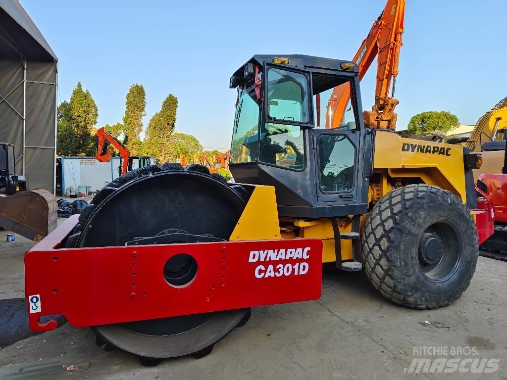 Dynapac CA 301 D Enkelt tromle