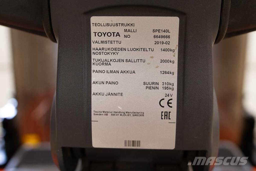 Toyota SPE 140 L Selvkørende stablere