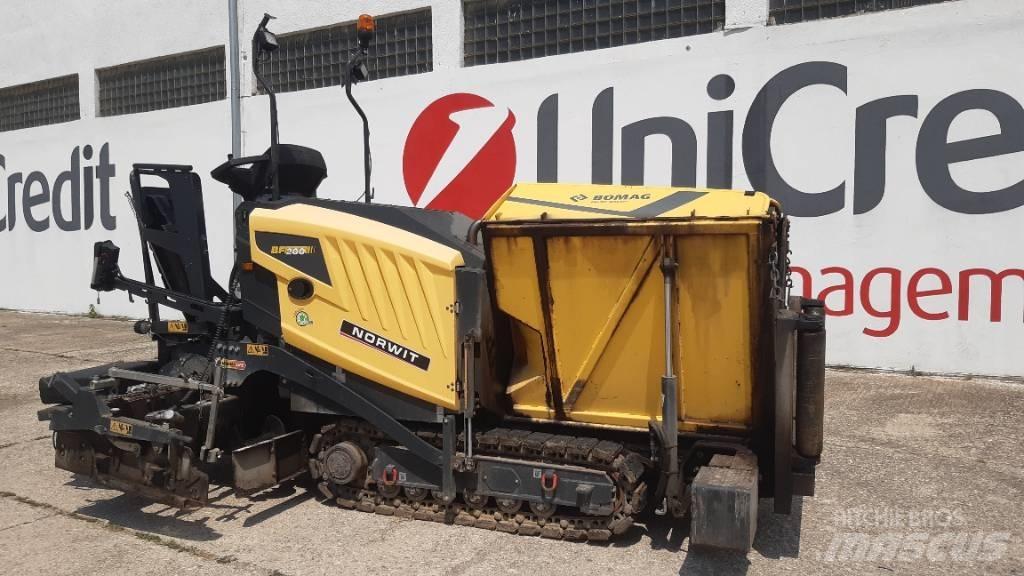 Bomag BF 200 C-2 Asfaltudlæggere