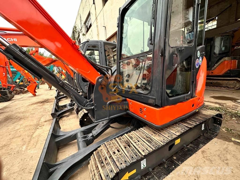 Hitachi ZX 68USR-5A Minigravemaskiner