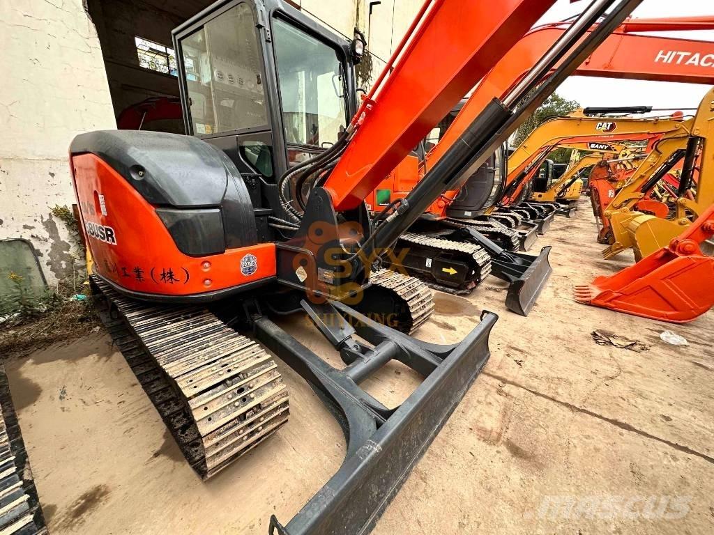 Hitachi ZX 68USR-5A Minigravemaskiner