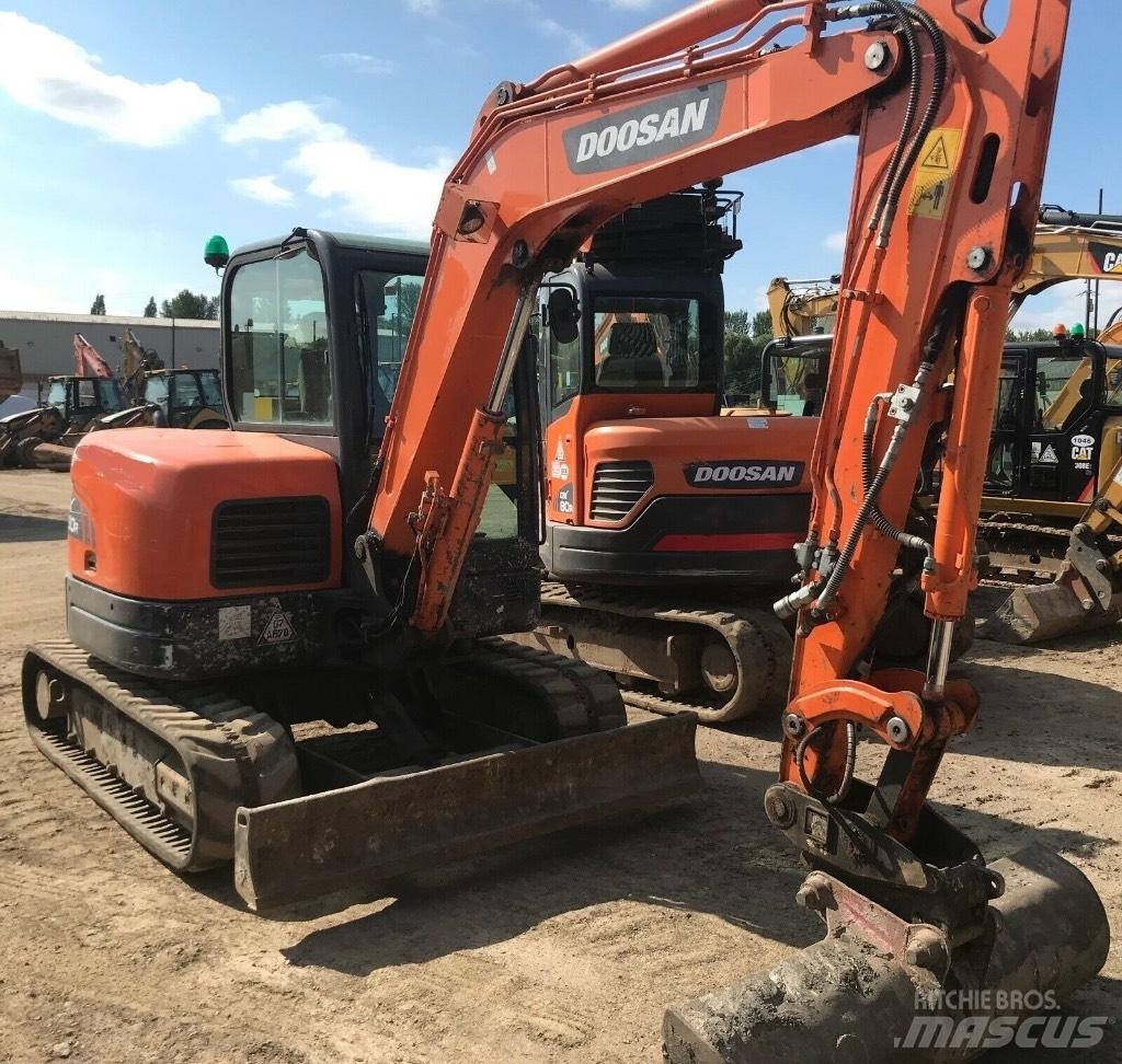 Doosan DX 60 R Minigravemaskiner