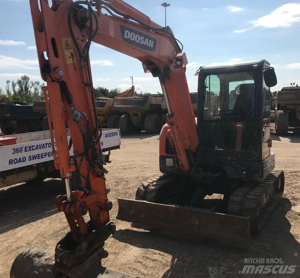 Doosan DX 60 R Minigravemaskiner