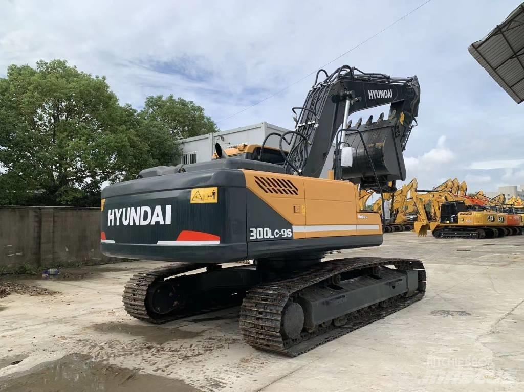 Hyundai R300LS-9S Gravemaskiner på larvebånd