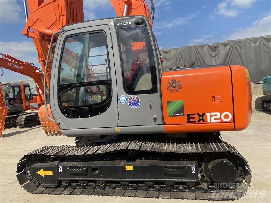 Hitachi EX120 Gravemaskiner på larvebånd