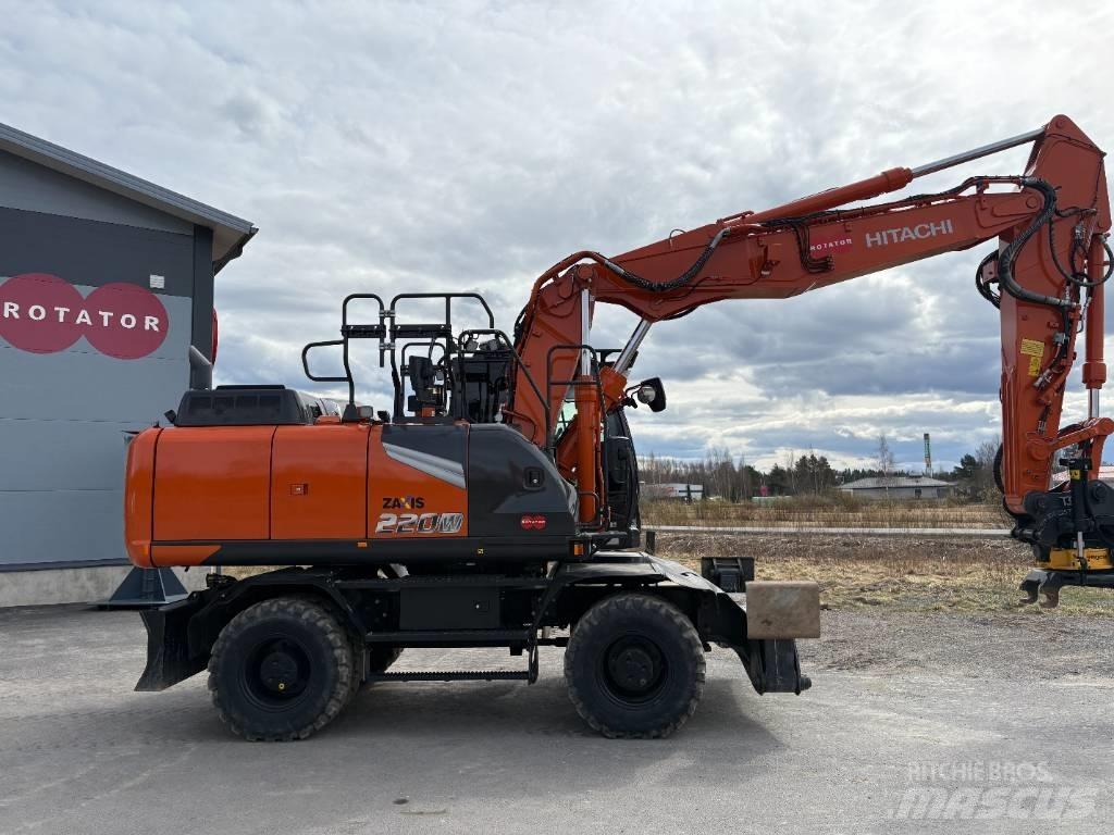 Hitachi ZX220W-7 2P Gravemaskiner på hjul