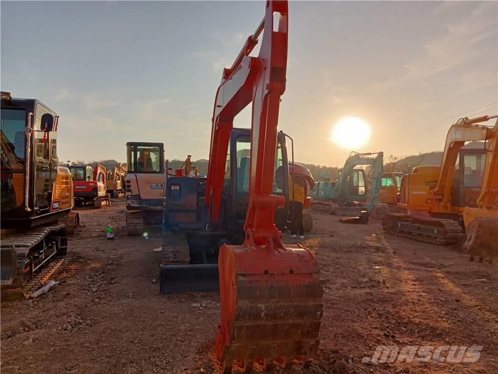 Hitachi ZX60 Minigravemaskiner