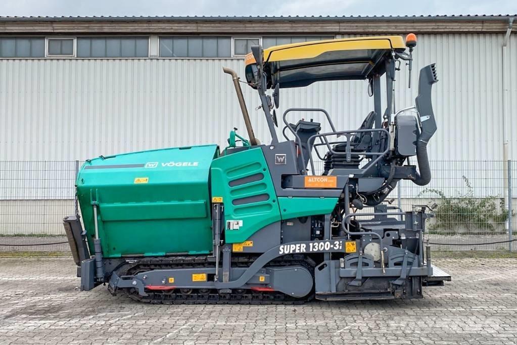 Vögele SUPER 1300-3I Asfaltudlæggere