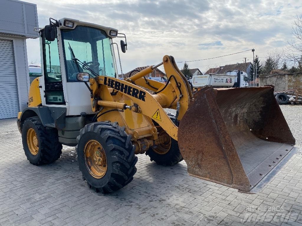 Liebherr 506 Stereo Læssemaskiner på hjul