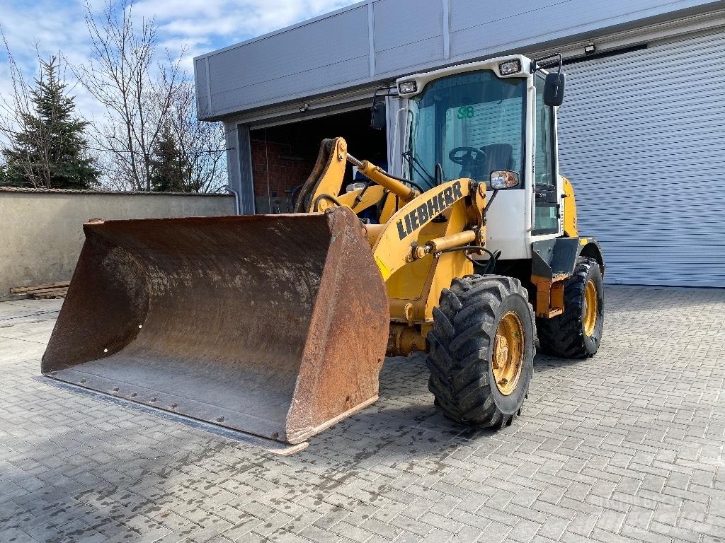 Liebherr 506 Stereo Læssemaskiner på hjul