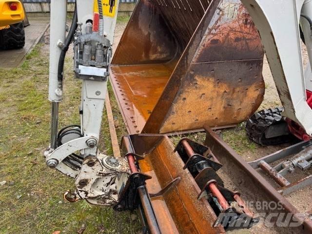 Takeuchi TB 216 V4 Minigravemaskiner