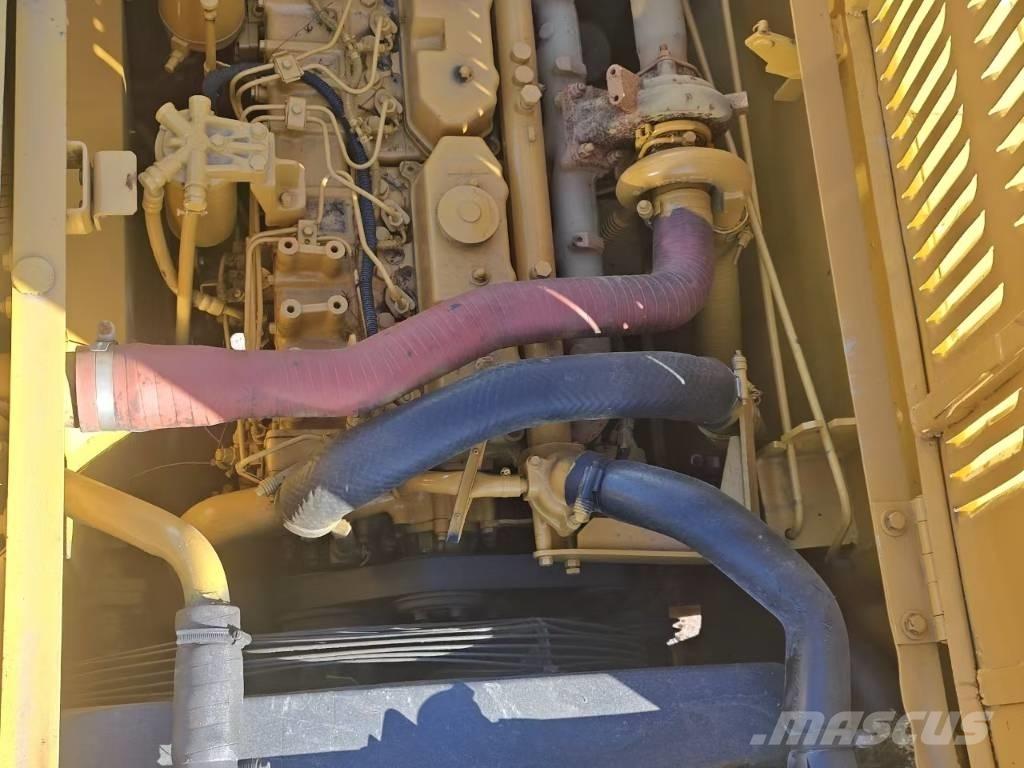 CAT 320 Gravemaskiner på larvebånd