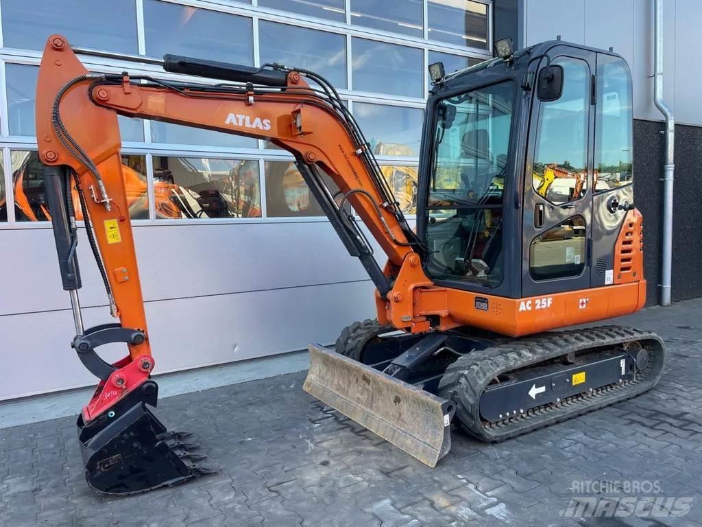 Atlas AC25F Minigravemaskiner