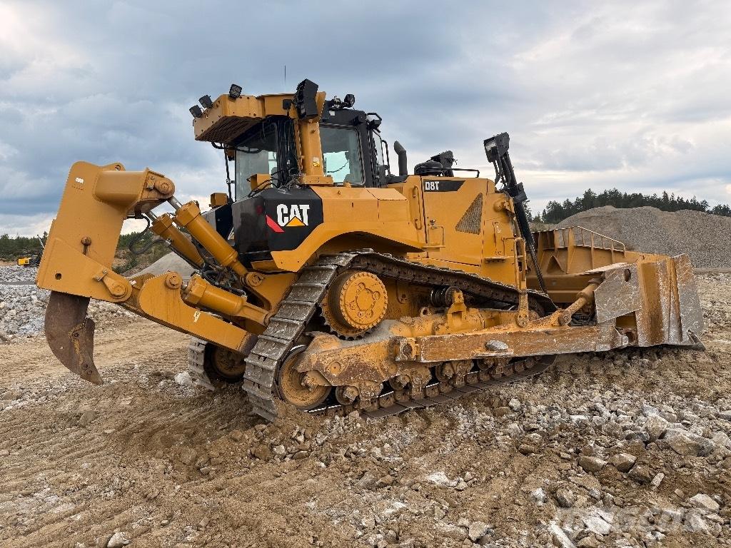 CAT D 8 T Bulldozer på larvebånd