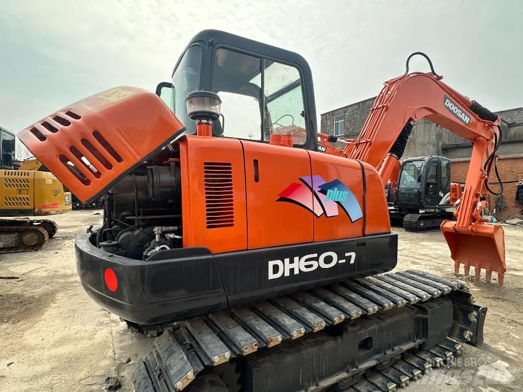 Doosan DH 60 Minigravemaskiner
