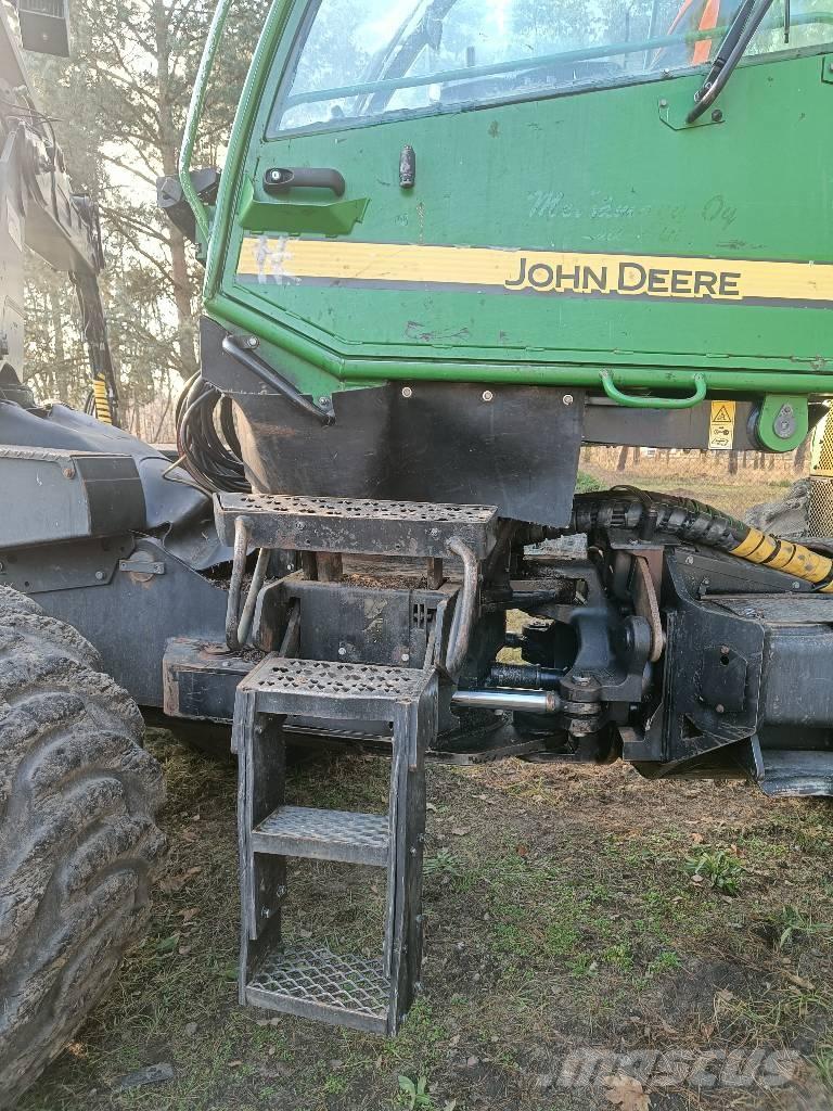 John Deere 1270 D Skovningsmaskiner