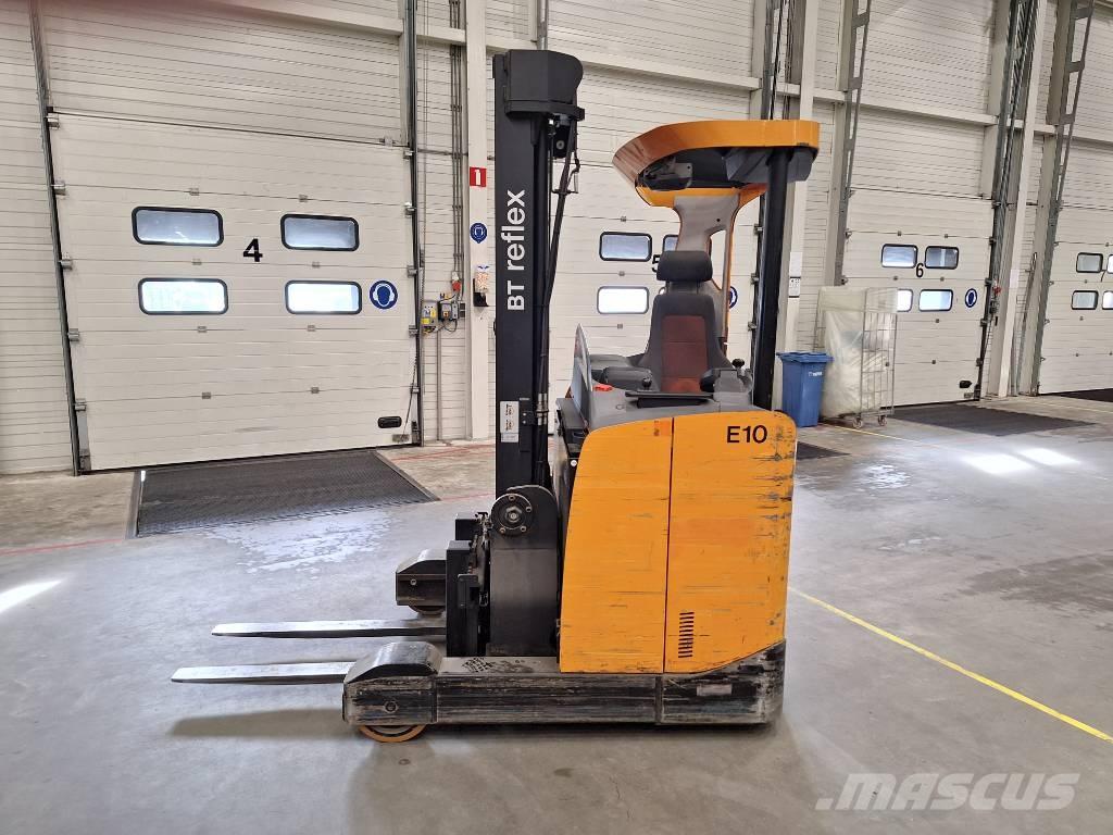 Toyota RRE140 Reachtruck