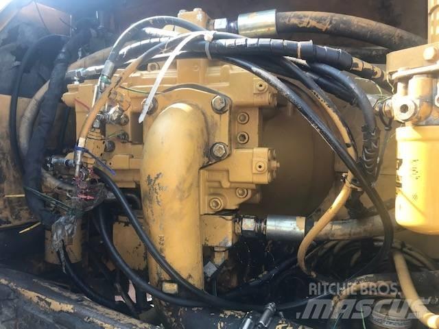 CAT 330 B L Gravemaskiner på larvebånd