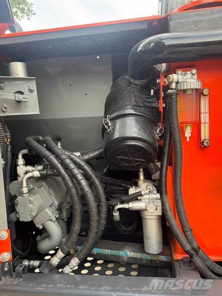 Hitachi ZX 70 Minigravemaskiner