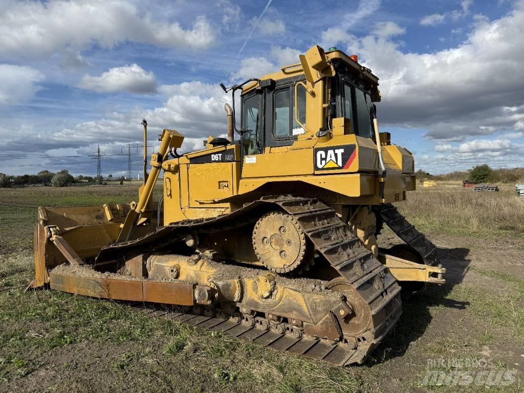 CAT D 6 T LGP Bulldozer på larvebånd