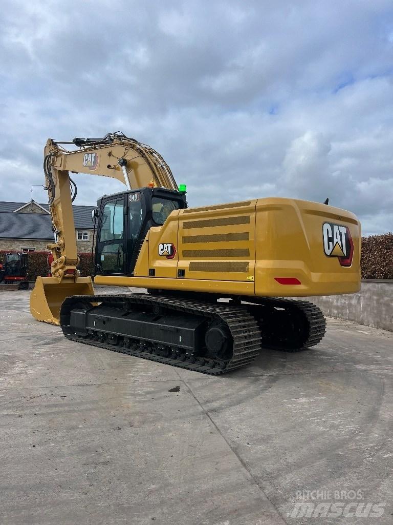 CAT 340 Gravemaskiner på larvebånd