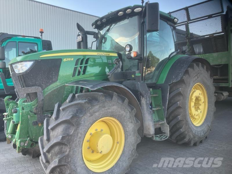 John Deere 6215R Traktorer