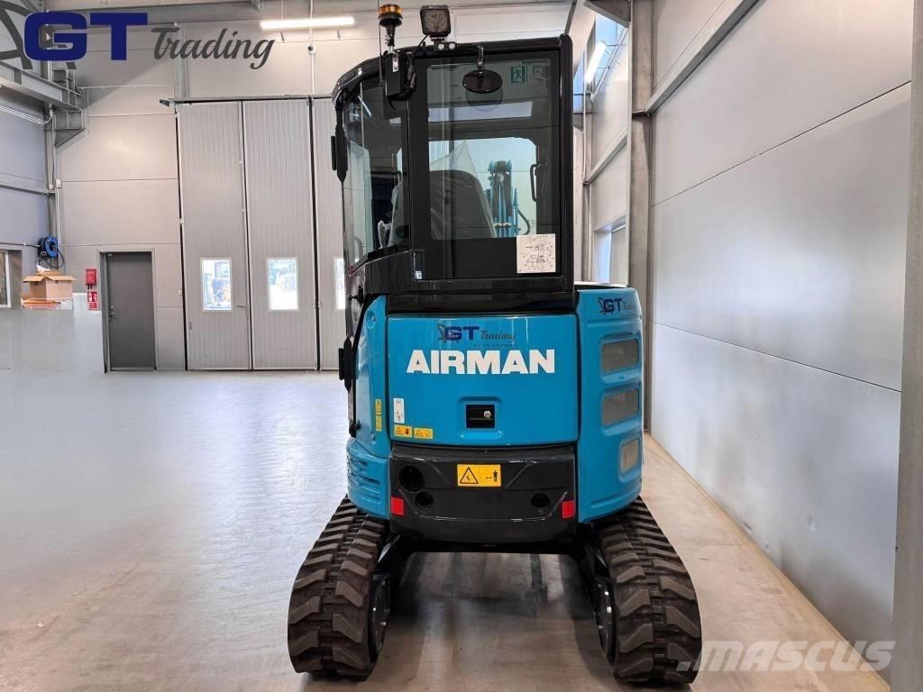 Airman AX 26 U-7 Minigravemaskiner