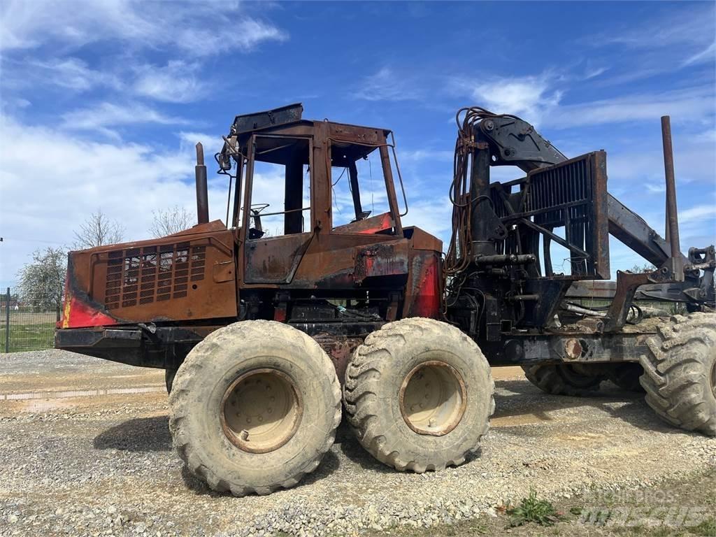 Komatsu 890.3 Skovningsmaskiner