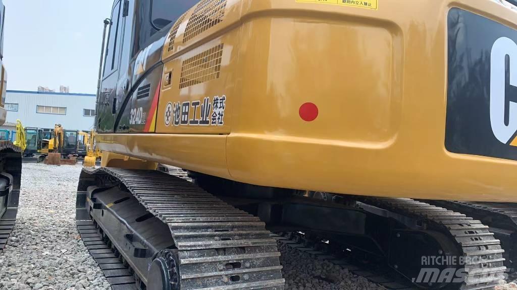 CAT 324 D Gravemaskiner på larvebånd