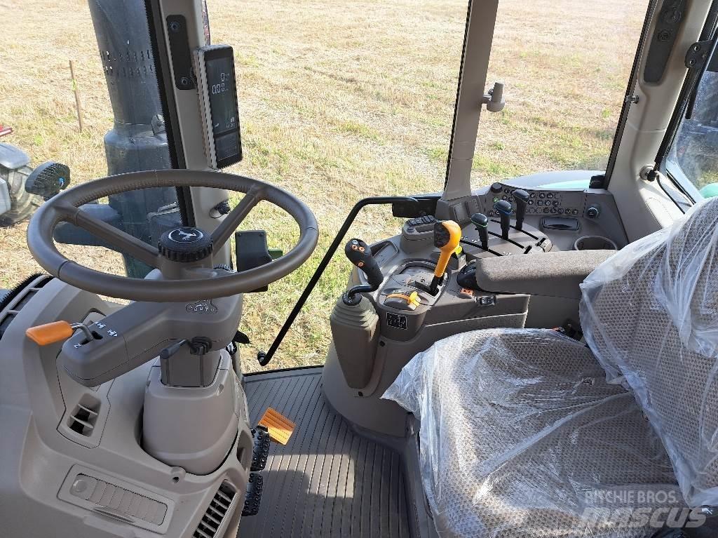 John Deere 6110M Traktorer