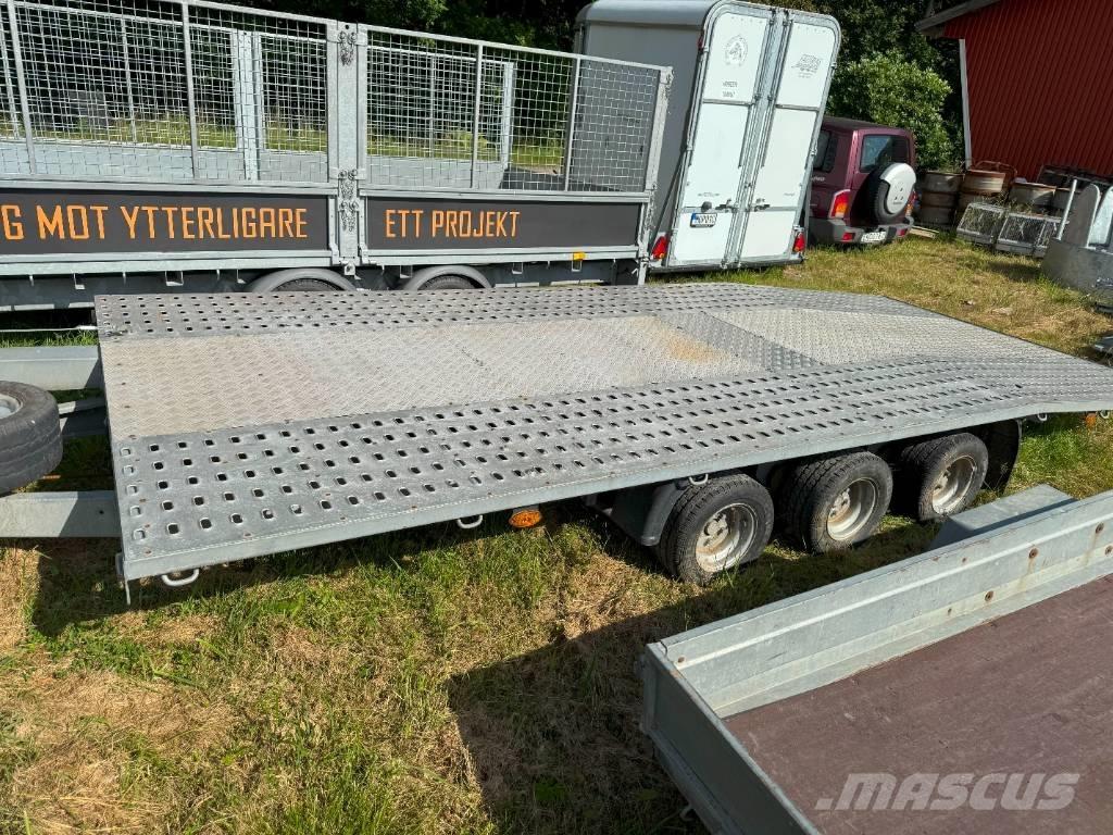 NIEWIADOW 02 Blokvogn