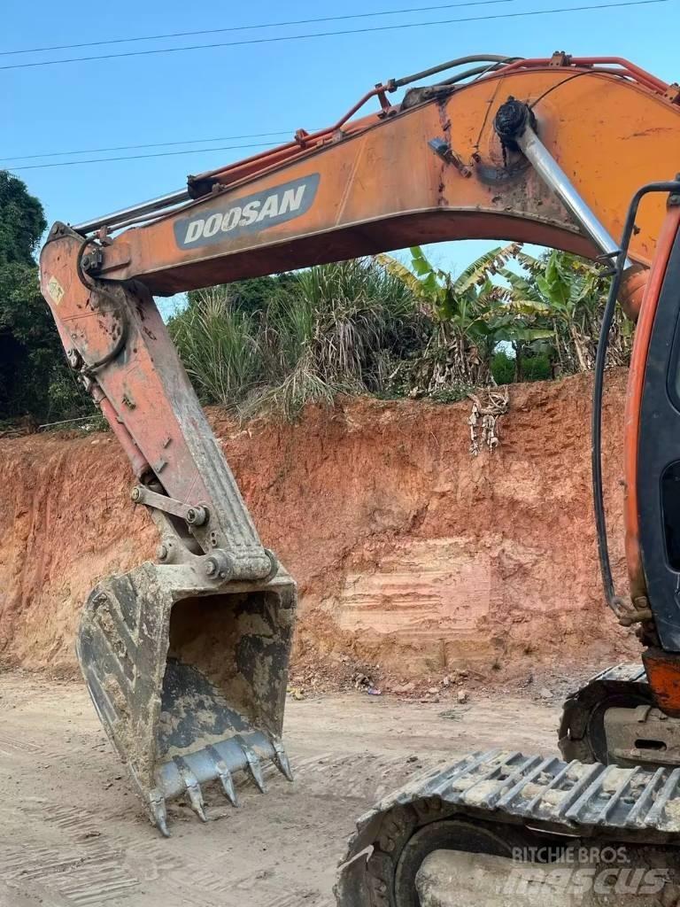 Doosan DX 300 LC Minigravemaskiner