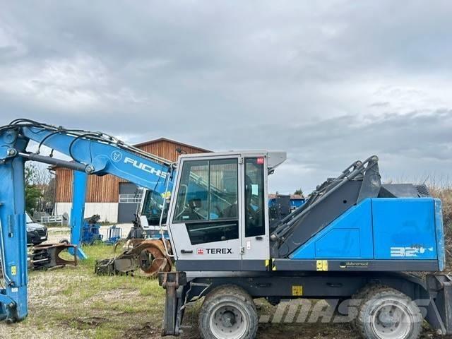 Fuchs MHL 320 Materialehåndteringsmaskiner