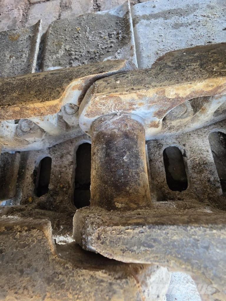 Komatsu PC210LC-8 Gravemaskiner på larvebånd