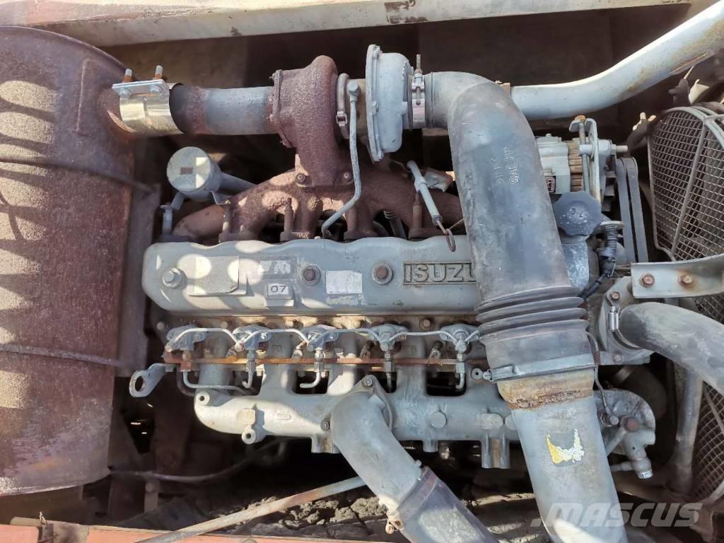 Hitachi ZX 210 W Gravemaskiner på hjul