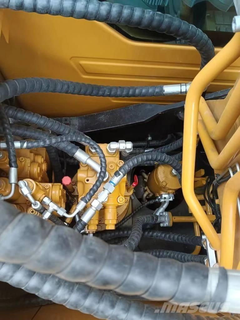 Sany SY 135 C Midi-gravemaskiner 7t - 12t