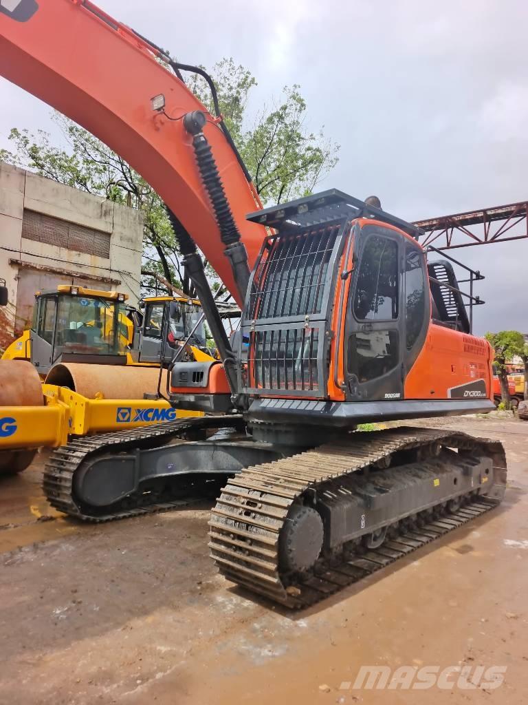 Doosan DX 300LC-9C Gravemaskiner på larvebånd