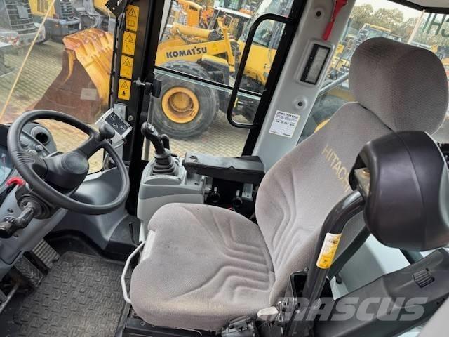 Hitachi ZW 250-6 Læssemaskiner på hjul