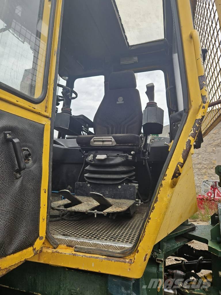 HSM 904 Udslæbningstraktorer