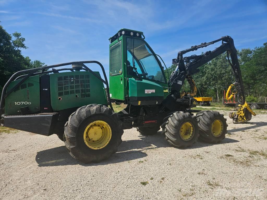 John Deere 1070 D Skovningsmaskiner