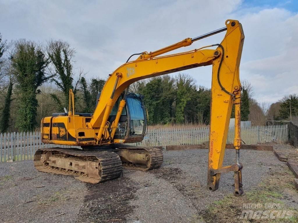 JCB JS 130 Gravemaskiner på larvebånd