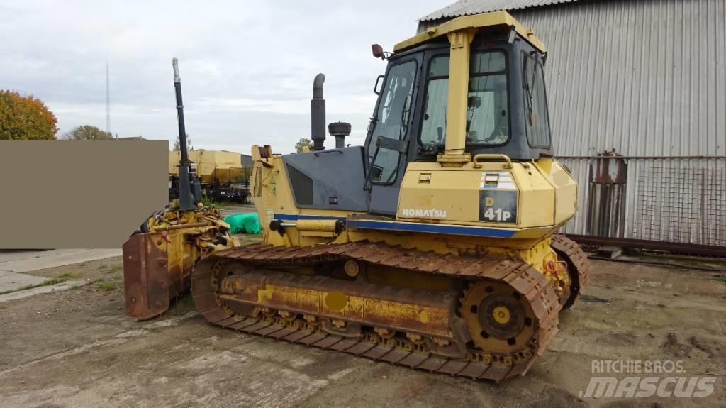 Komatsu D 41 P-6 Bulldozer på larvebånd