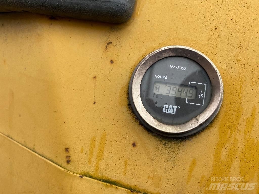 CAT D5G XL Bulldozer på larvebånd