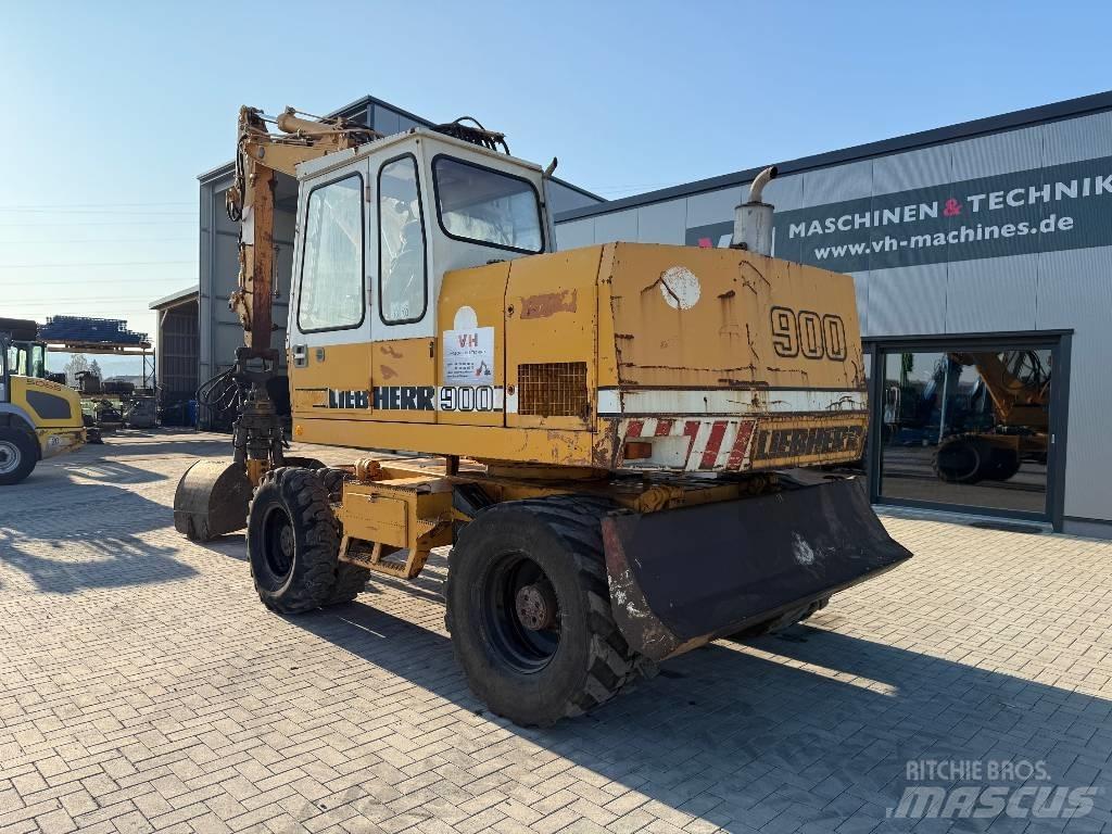 Liebherr A 900 C Gravemaskiner på hjul