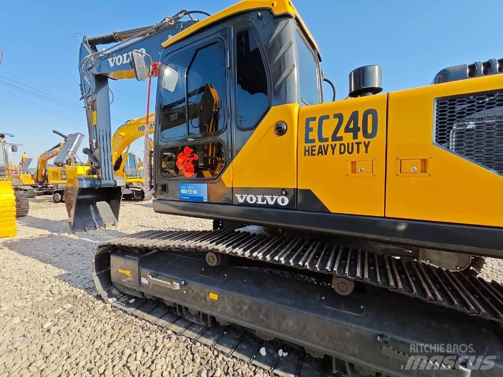 Volvo EC 240 B LC Gravemaskiner på larvebånd