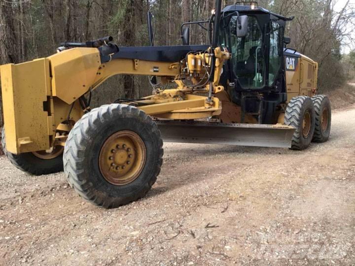 CAT 12M2 Vejhøvle / Gradere