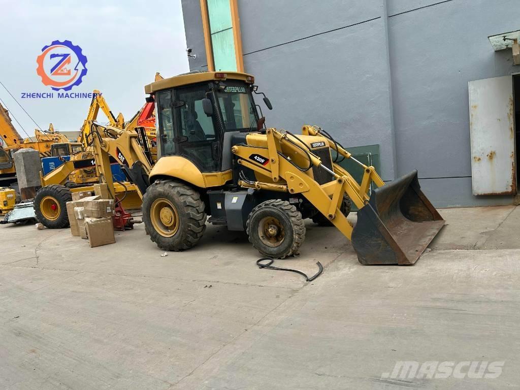 CAT 420 F Rendegravere