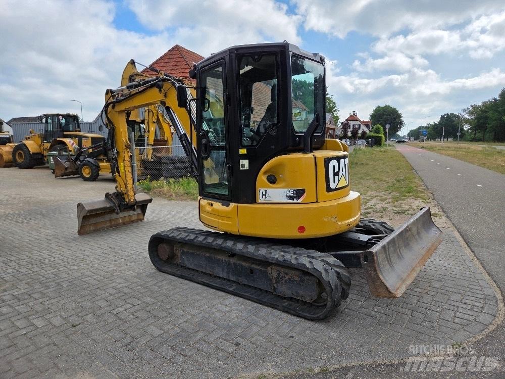 CAT 305E Minigravemaskiner