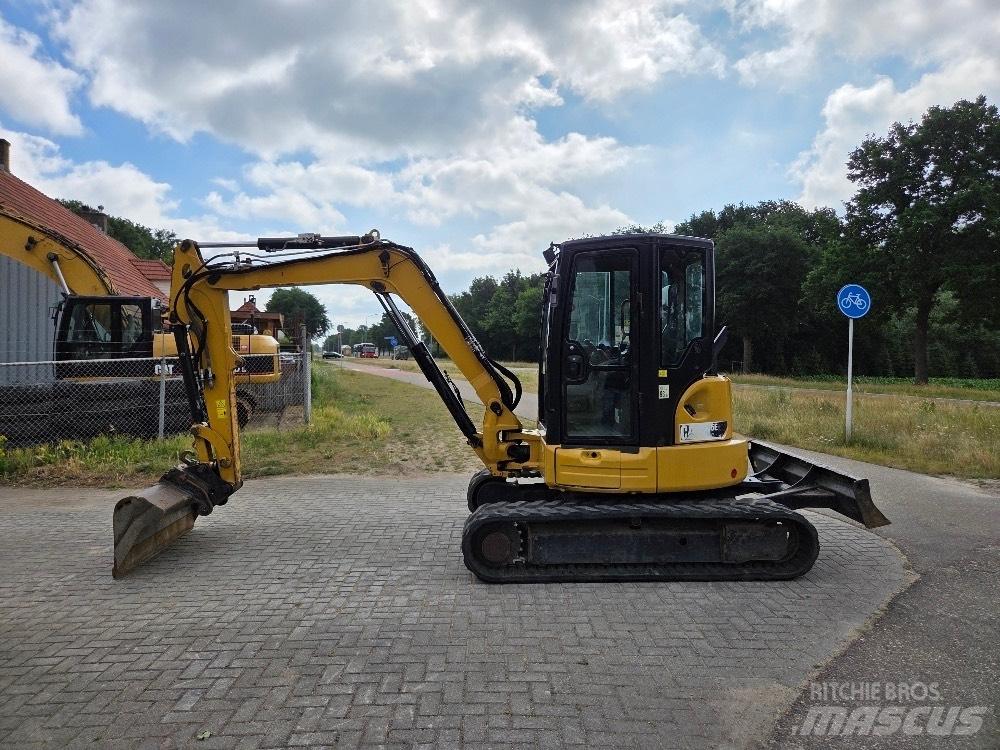 CAT 305E Minigravemaskiner