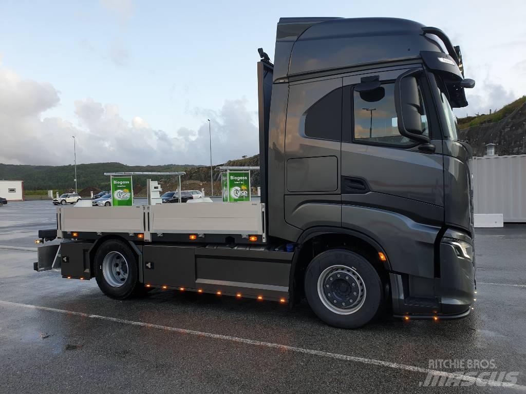 Iveco S-WAY 420 Andre lastbiler